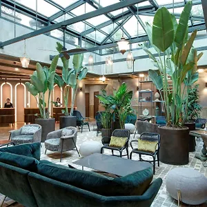 Doubletree By Hilton Monti Отель